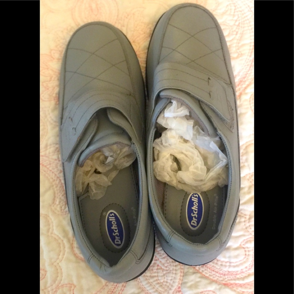 Woman feet comfort size 8.5